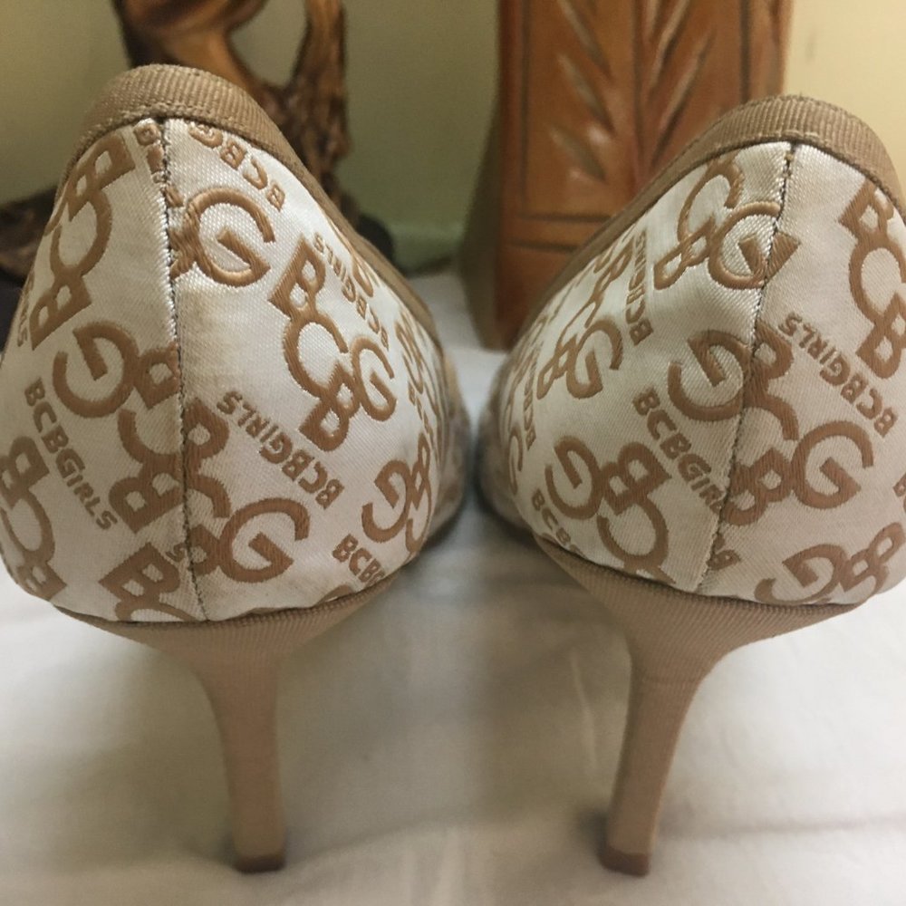 Unused BCBGirls Elani Peep Toe Heels - Picture 15 of 15